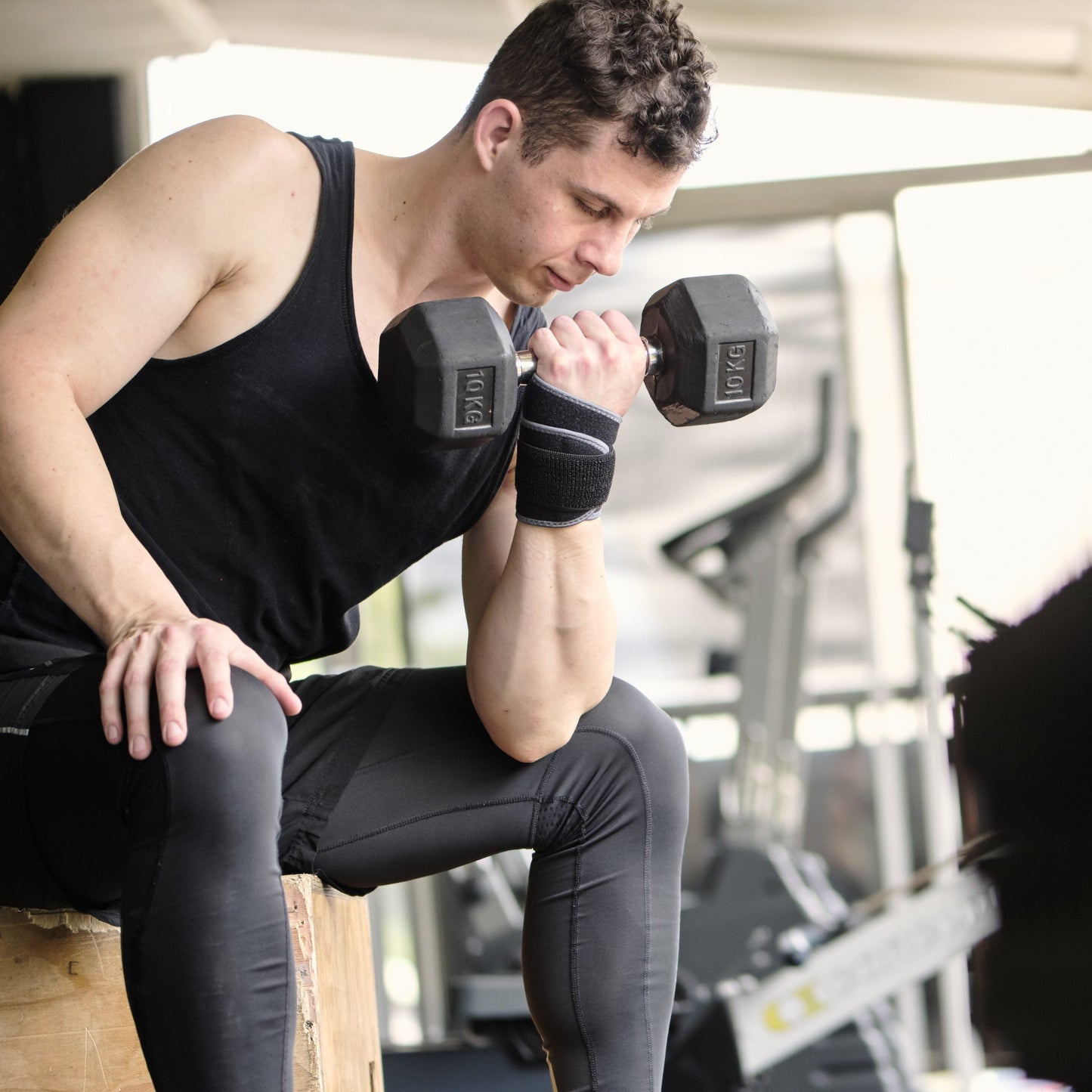 Aero-Tech Neoprene Advanced Wrist Support (RRP £10.99)